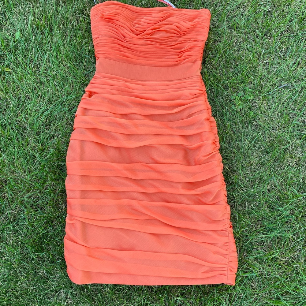 Sexy little roushed strapless Orange Crush Monique Lhuillier mini dress